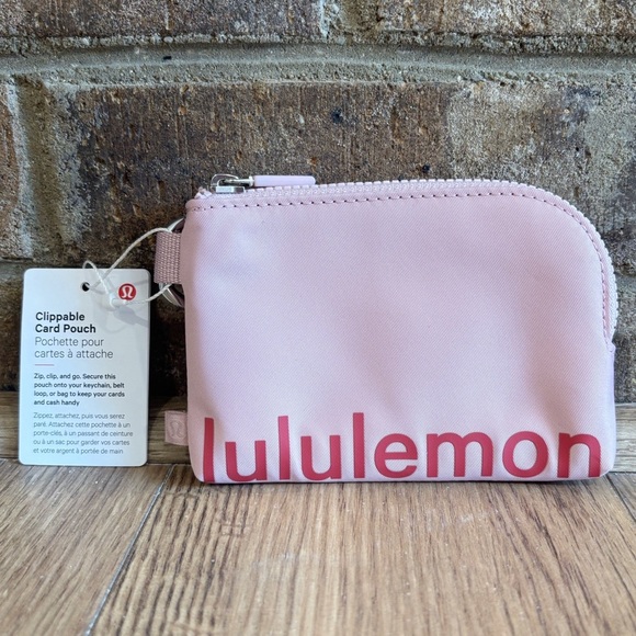 NWT Lululemon Clippable Card Pouch In Pink Haze/Desert Red - Picture 1 of 7
